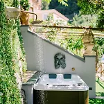 Actea Villa