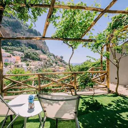 Actea Positano
