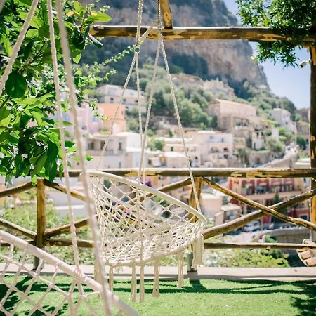 Actea Positano